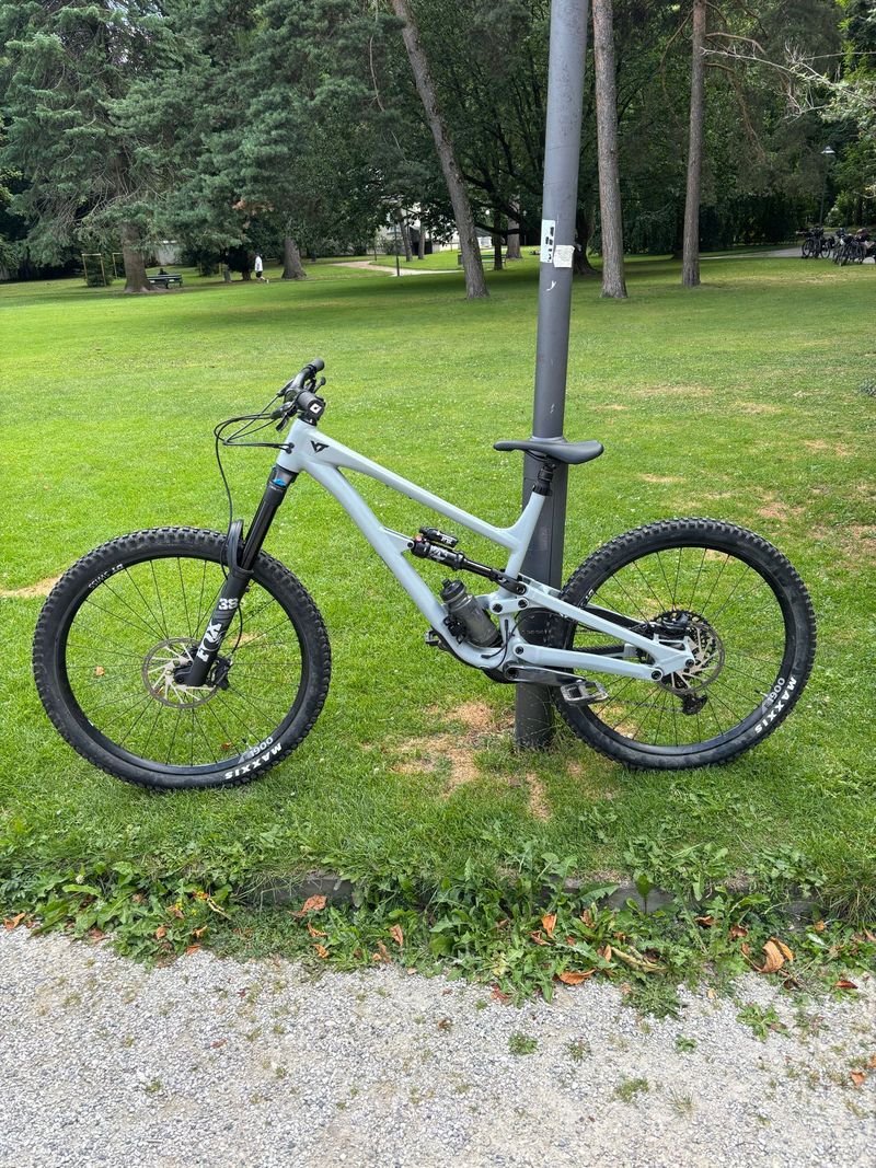 Used YT Custom SRAM GX Eagle 2024 MTB