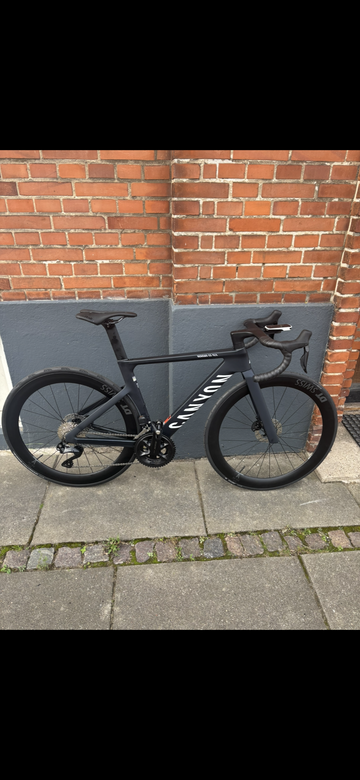 Brugt Canyon Aeroad CF SLX 7 Di2 2026 2026 Road & Gravel — billede 1 af 3