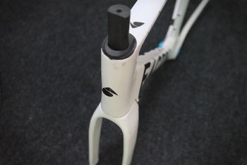 Tweedehands Factor OSTRO VAM 2023 Frameset 2023 Road & Gravel — afbeelding 8 van 9