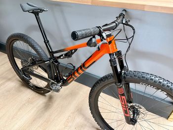 Gebrauchtes BMC Fourstroke 01 ONE 2024 2024 Mountainbike, Orange, 29 — Bild 3 von 3