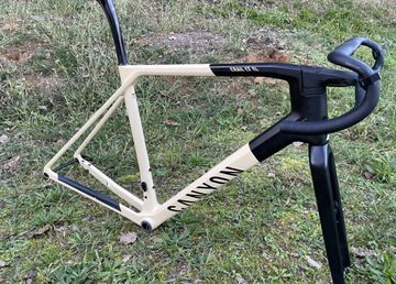 Canyon Grail CF SL 8 2023 Frameset 2023 Road & Gravel d'occasion — image 7 sur 7