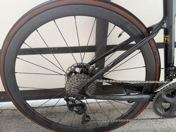 Used Bianchi Sprint Shimano 105 2023 Road & Gravel, Black — image 2 of 8