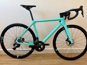 Bianchi Specialissima Shimano Ultegra Di2 2023 Road & Gravel d'occasion