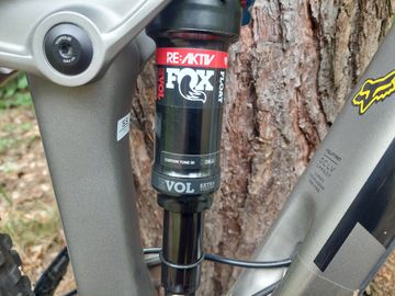 Brugt Trek Fuel EX 9.8 27.5 Plus 2018 2018 Mountainbike — billede 11 af 13