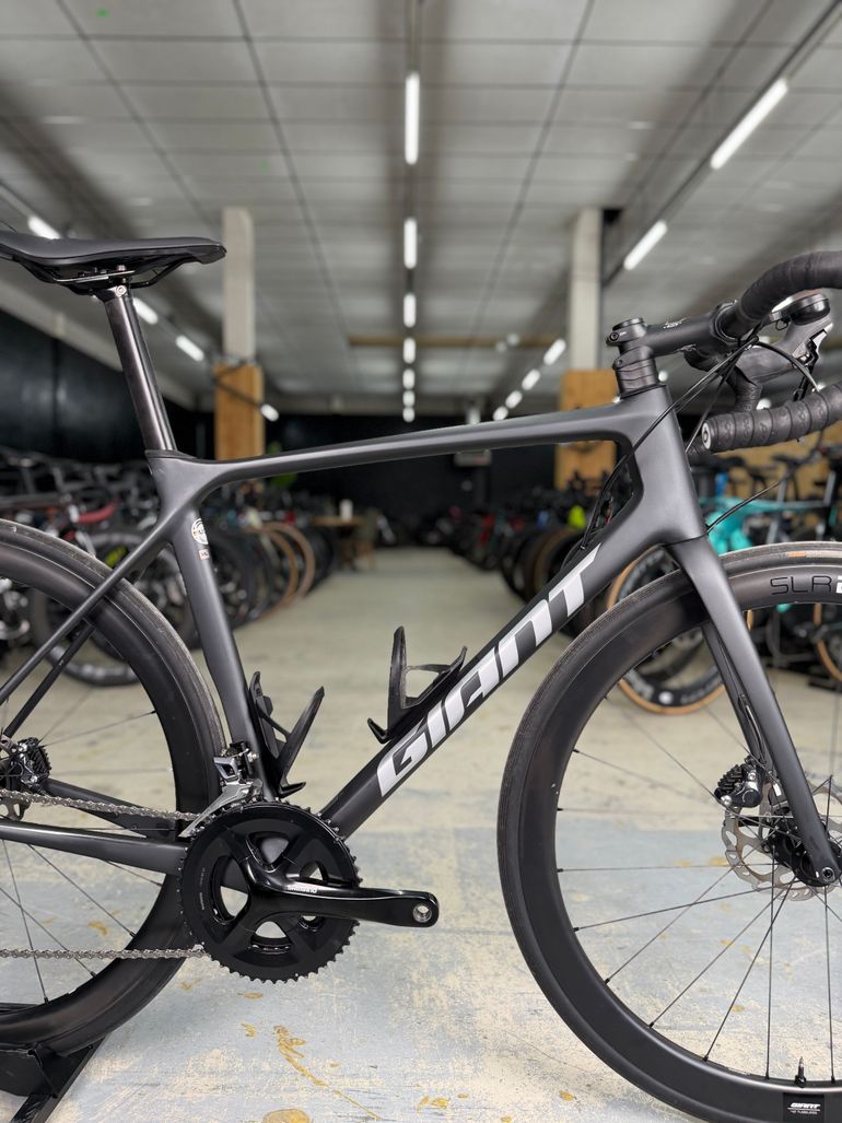 Brugt Giant TCR Advanced Disc 1 2022 2022 Road & Gravel — billede 9 af 16