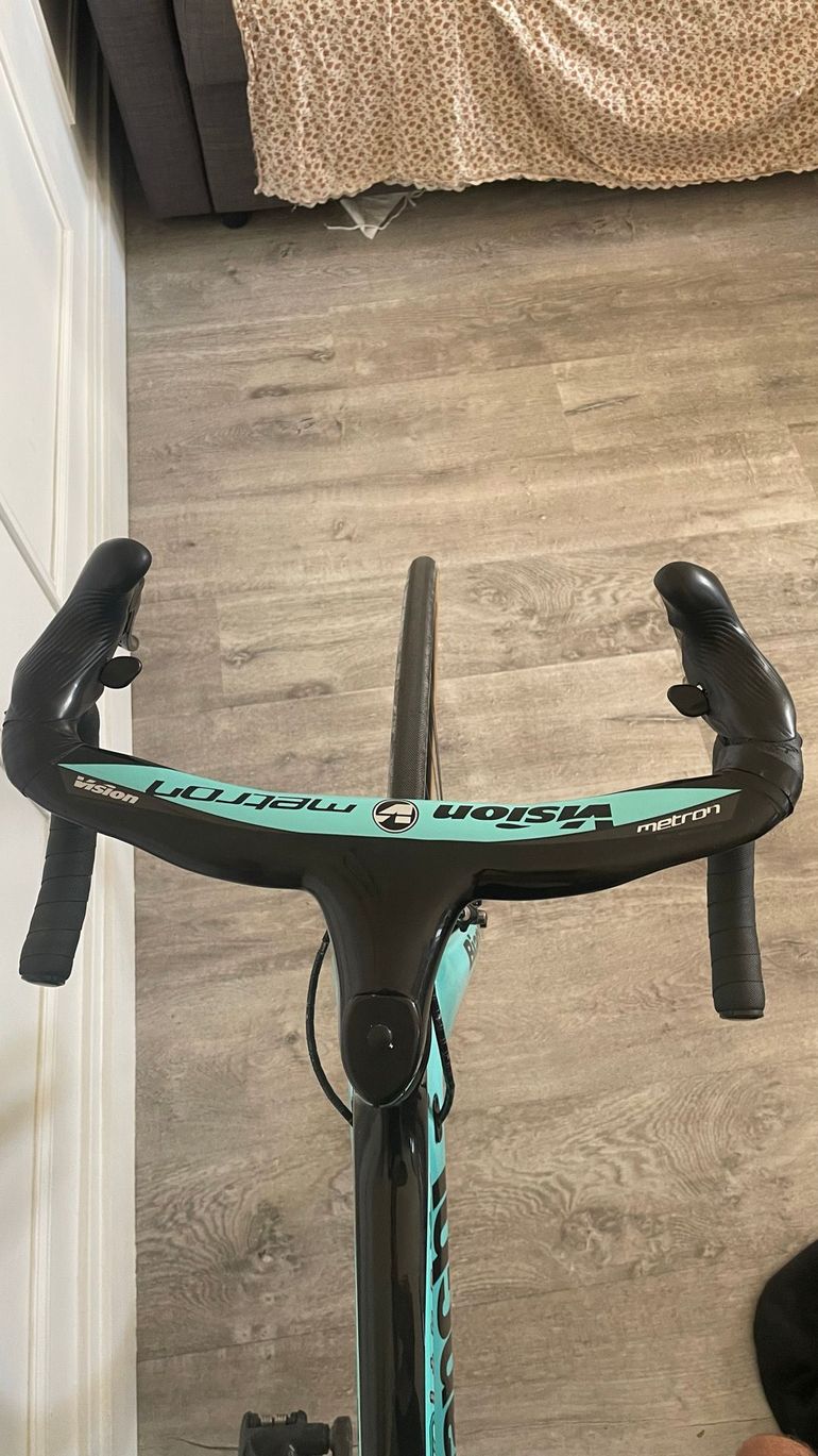 Brugt Bianchi Oltre Campagnolo Chorus 2019 Road & Gravel — billede 6 af 8
