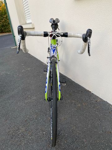 Used Cannondale SuperSix EVO SRAM Red 2012 Road & Gravel, White — image 5 of 5