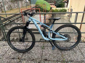 Used Canyon Neuron 6 2023 2023 Mountainbike, Blue — image 1 of 4