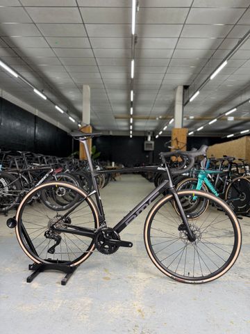 Used BMC Roadmachine FOUR 2024 2024 Road & Gravel