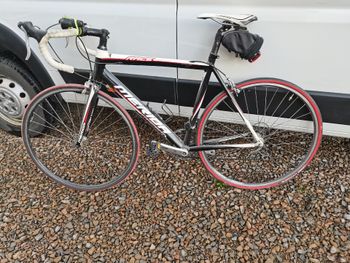 Used Merida Custom Shimano Sora 2011 Road & Gravel, Black — image 2 of 7