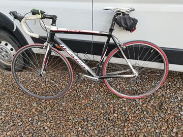 Used Merida Custom Shimano Sora 2011 Road & Gravel, Black — image 2 of 7