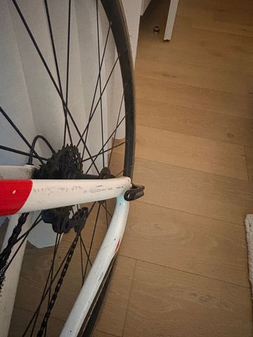 Used Orbea ORCA M20 2018 2018 Road & Gravel, White — image 8 of 10