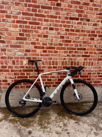 Brugt Trek Émonda SL 7 AXS 2023 2023 Road & Gravel