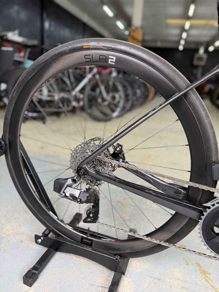 Brugt Giant Defy Advanced Pro 2 AX 2022 2022 Road & Gravel — billede 8 af 23