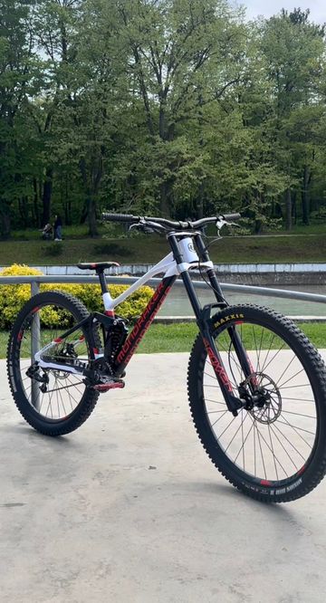 Tweedehands Mondraker Summum 29 2021 2021 Mountainbike — afbeelding 3 van 3