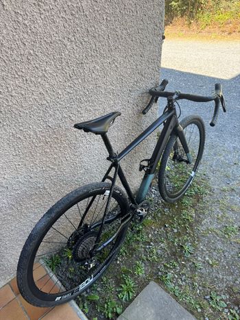 SUPERIOR BIKES Custom Shimano GRX 2024 Road & Gravel d'occasion — image 3 sur 5