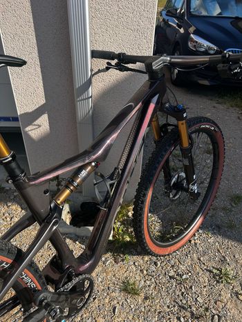Używany Orbea Oiz Shimano Deore XT Di2 2026 Mountainbike — zdjęcie 4 z 6