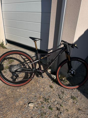 Used Orbea Oiz Shimano Deore XT Di2 2026 MTB