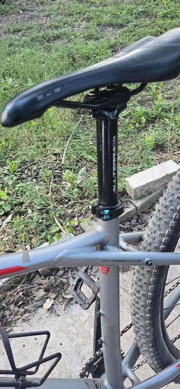 Used GT Avalanche Comp 29 2019 2019 Mountainbike, Light Gray, 29 — image 8 of 13