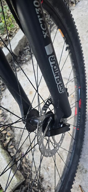 Used GT Avalanche Comp 29 2019 2019 Mountainbike, Light Gray, 29 — image 11 of 13