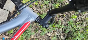 Used GT Avalanche Comp 29 2019 2019 Mountainbike, Light Gray, 29 — image 7 of 13