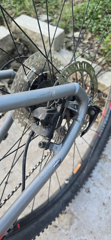 Used GT Avalanche Comp 29 2019 2019 Mountainbike, Light Gray, 29 — image 10 of 13