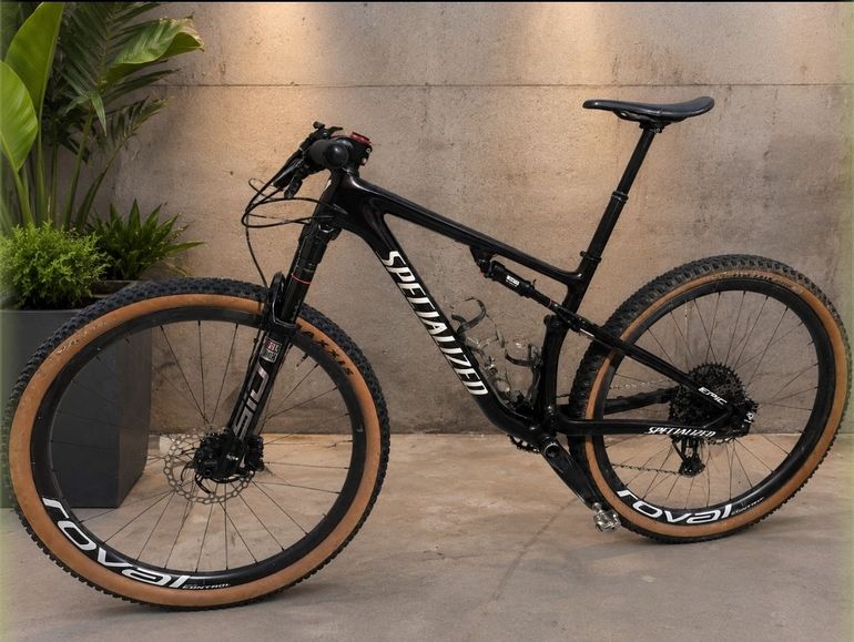 Tweedehands Specialized Epic SRAM GX Eagle AXS 2021 Mountainbike — afbeelding 2 van 3