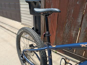 Used Kona Big Honzo 2023 2023 Mountainbike, Blue, 27.5 — image 4 of 5