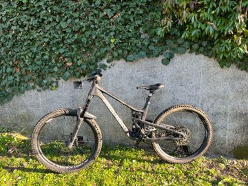 Used Propain Tyee SRAM X0 Eagle AXS (T-Type) 2023 Mountainbike, Black — image 2 of 4