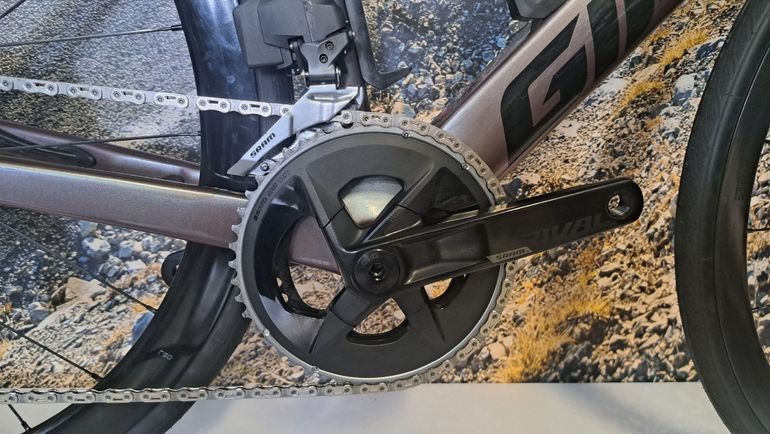 Giant Propel Advanced 1 2023 2023 Road & Gravel usato, Grigio chiaro — immagine 9 di 9