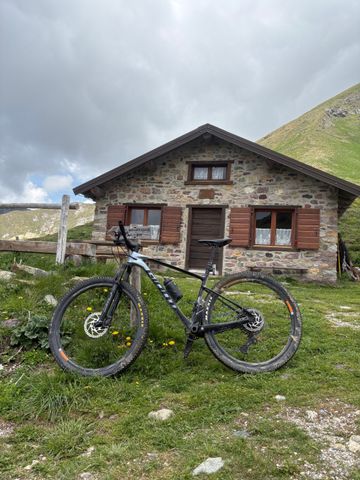 Giant XTC Advanced 29 1.5 2022 2022 MTB usato