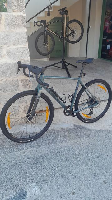 Tweedehands Trek Checkpoint ALR 5 2025 2025 Road & Gravel — afbeelding 2 van 9