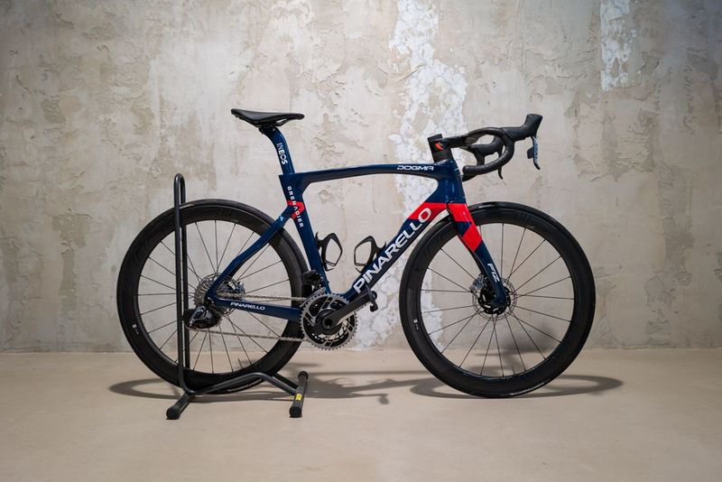 Brugt Pinarello Dogma F12 Disk Grenadier RED ETAP AXS DISK 2021 Road & Gravel