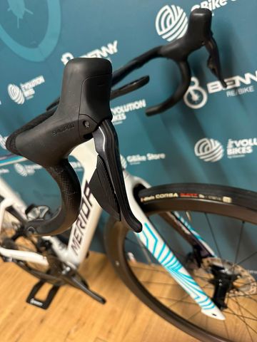 Used Merida Reacto Bahrain Victorious Disc 2024 Road & Gravel, White — image 6 of 7