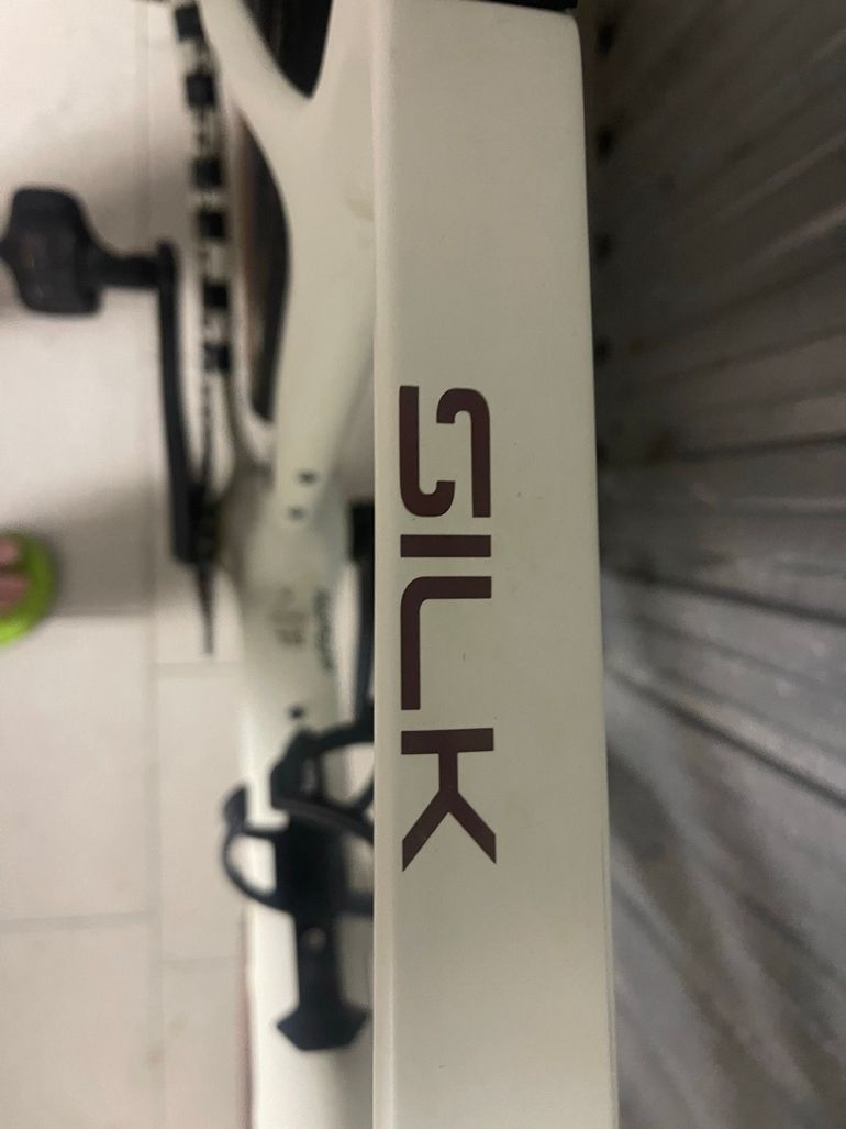 Brugt Megamo Silk SRAM Rival eTap AXS e ruote in carbonio Roval Terra 2025 Road & Gravel — billede 5 af 5