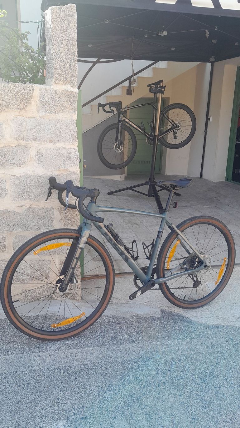 Brugt Trek Checkpoint ALR5 2025 Road & Gravel — billede 2 af 7