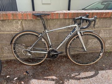 Used Giant Defy 3 2016 2016 Road & Gravel, Light Gray — image 3 of 3
