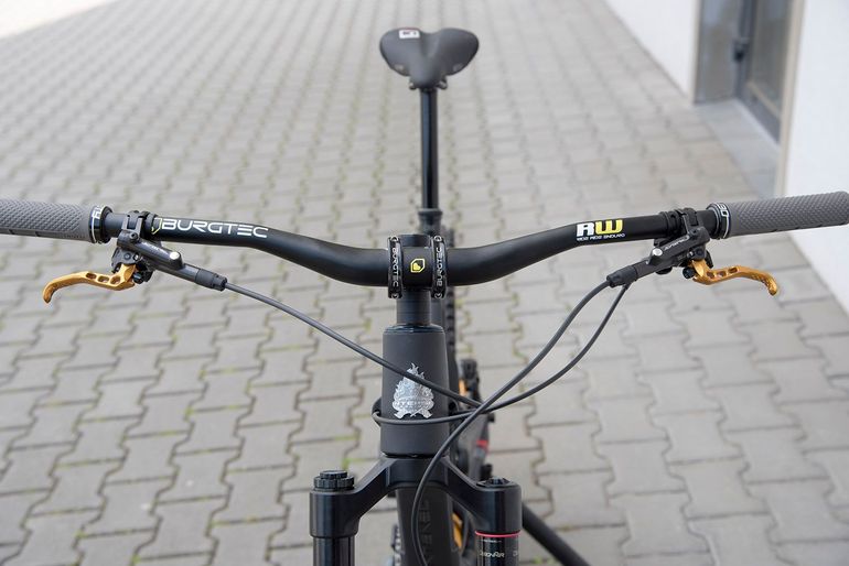 Brugt Intense TRACER 279 PRO 2024 2024 Mountainbike — billede 3 af 12