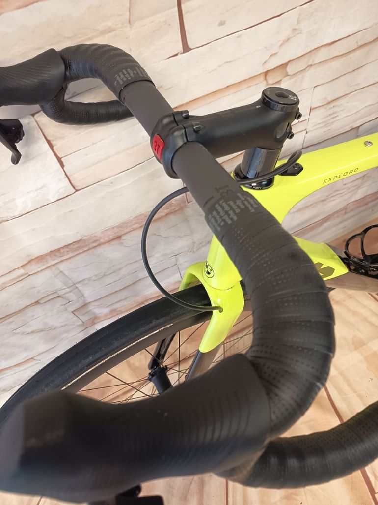 Brugt 3T Exploro Racemax Boost GRX Flatbar 2024 2024 Road & Gravel — billede 4 af 10