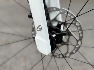 Used Gusto Custom Shimano 105 Di2 2026 Road & Gravel, White — image 7 of 15