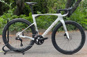 Gusto Custom Shimano 105 Di2 2026 Road & Gravel usato