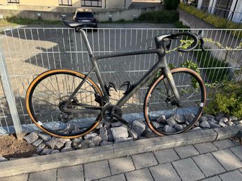 Brugt Scott Addict SRAM Rival eTap AXS 2022 Road & Gravel