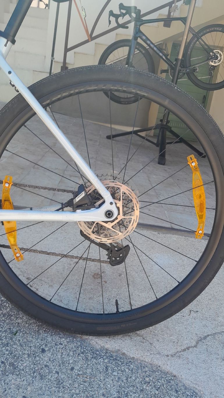 Brugt Trek Checkpoint ALR 5 2025 Road & Gravel — billede 5 af 7