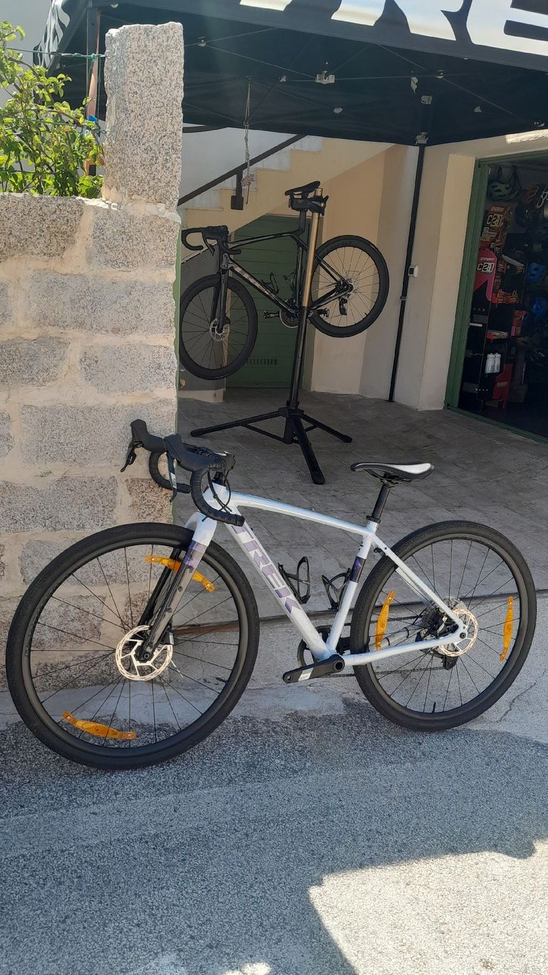 Brugt Trek Checkpoint ALR 5 2025 Road & Gravel — billede 2 af 7