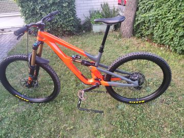 Used Ibis HD6 XT 2025 2025 Mountainbike, Orange — image 2 of 8