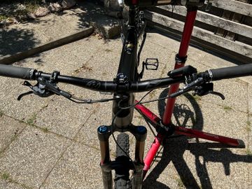 Gebrauchtes M1 EN.600.CX.P 8.0 2024 Mountainbike, Schwarz — Bild 2 von 21