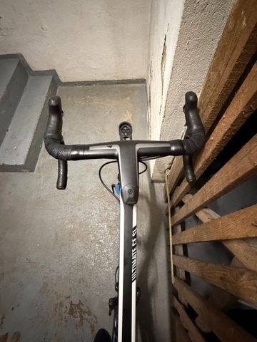 Tweedehands Canyon Ultimate CF SL 8.0 2020 2020 Road & Gravel — afbeelding 5 van 5