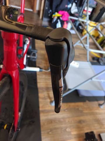 Tweedehands BH Custom SRAM Red eTap AXS 2021 Road & Gravel — afbeelding 8 van 9