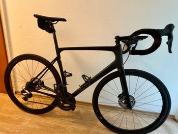 Käytetty Rose XLITE 06 Ultegra Di2 2022 2022 Road & Gravel