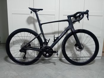 Brugt Scott Addict 30 2025 2025 Road & Gravel